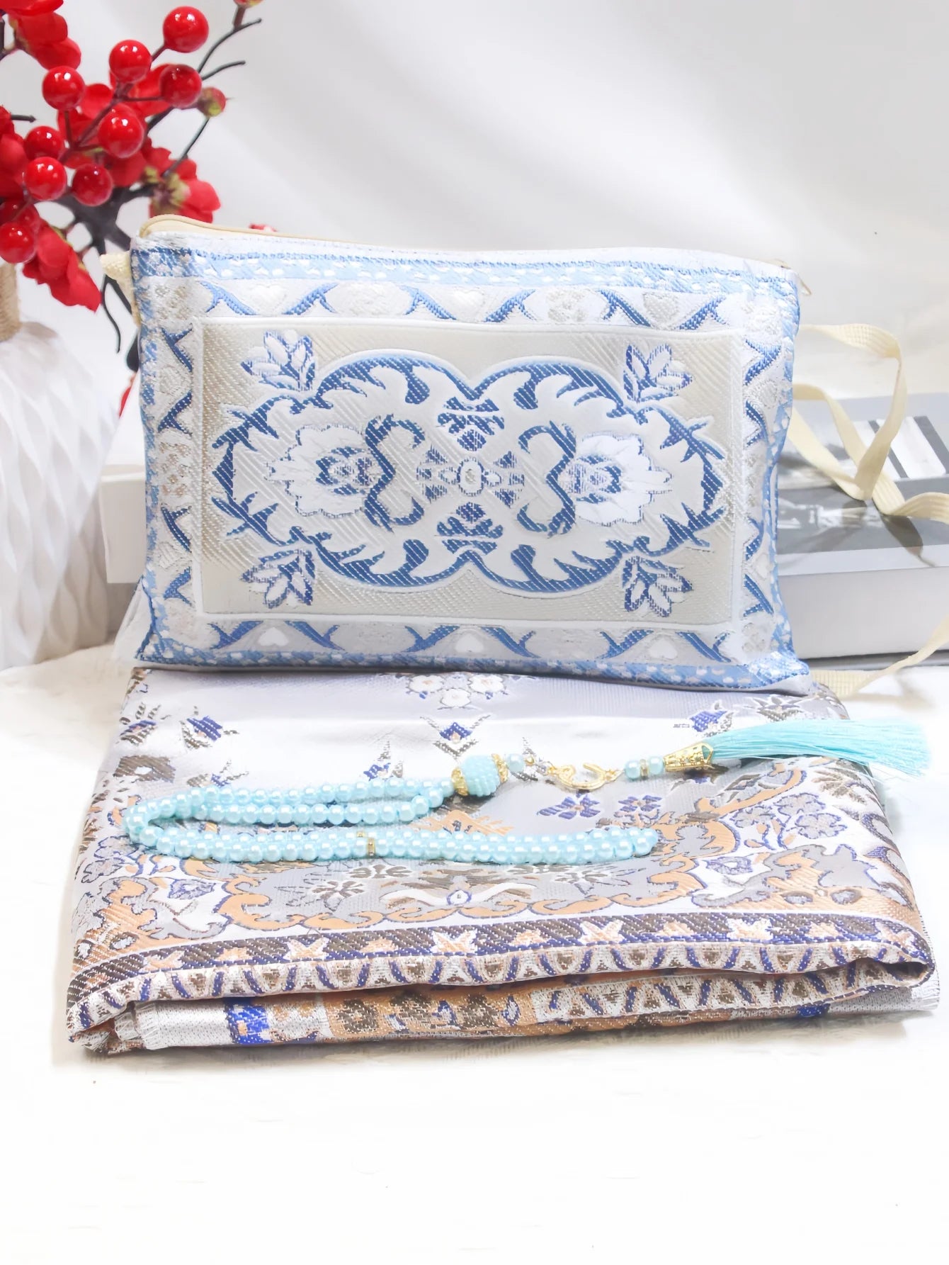 Kit Prière 3 Pièces — Tapis, Chapelet & Pochette Assortie